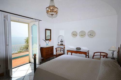 Arienzo Villa Sleeps 12 Pool Air Con Wifi