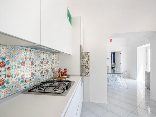 Positano Villa Sleeps 8 Pool Wifi