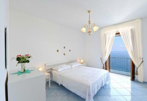 Praiano Apartment Sleeps 5