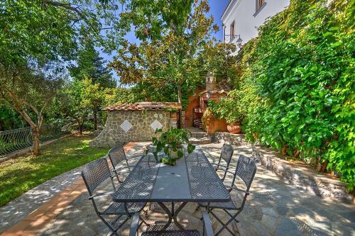 Praiano Villa Sleeps 8 Pool Air Con Wifi