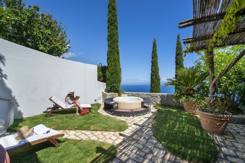 Casa Elena