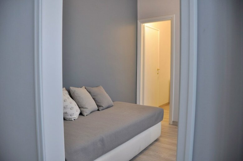 Hostal Dimora 16 Rooms & Garden
