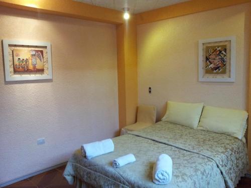 Hotel Chez Elena Guesthouse