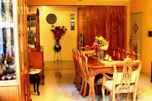 Hotel Chez Elena Guesthouse
