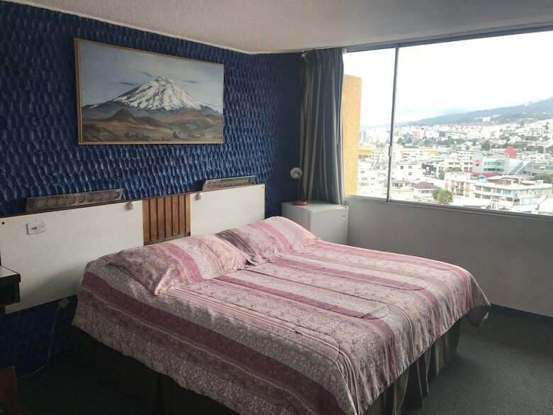 Hotel Savoy Inn