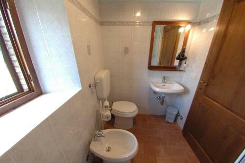 Limoni Apartment