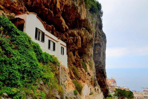 Ravello Villa Sleeps 6 Pool