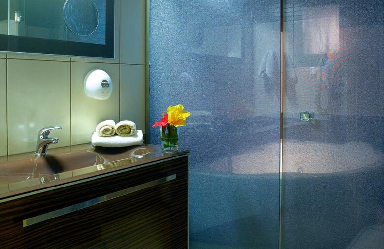 Hotel Macaris Suites And Spa