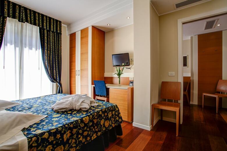 Aparthotel England