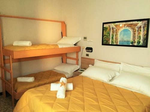 Abc Hotel