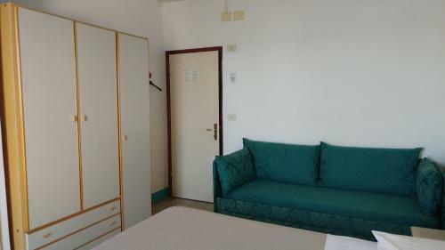 Hotel Capitol