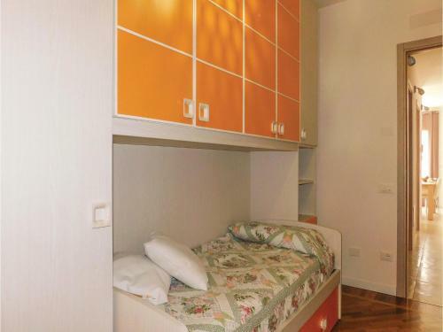 Two-bedroom Apartment In Rimini -rn-