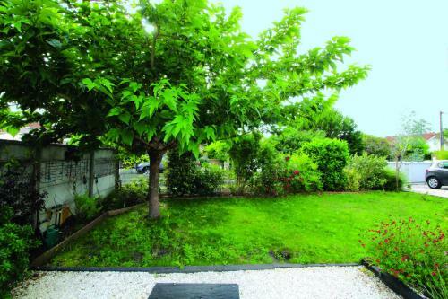 Agr�able Villa 3 Chambres Proche De La Plage