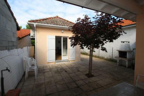 Petite Maison Avec Annexe Ind�pendante