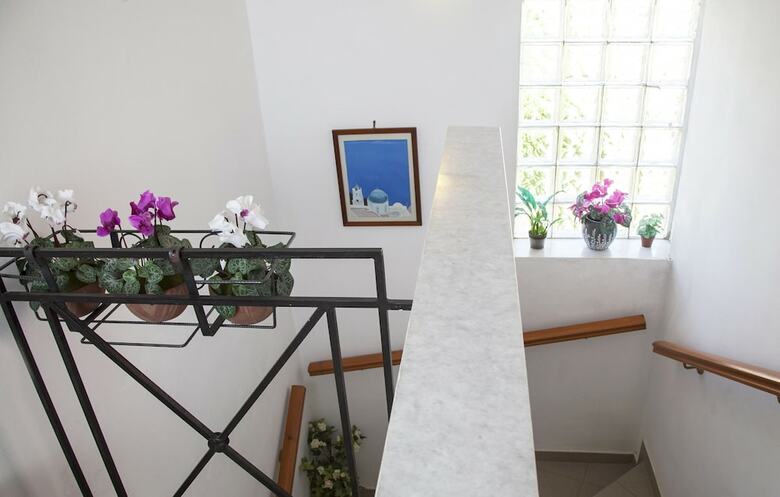 Hotel Monambeles Villas