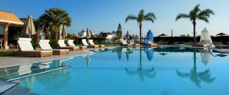 Socrates Hotel Apts