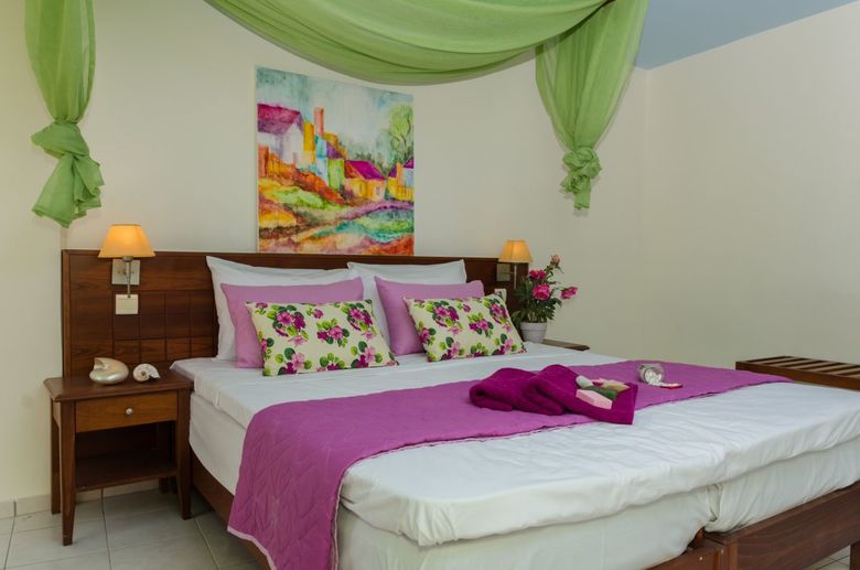 Philoxenia Hotel