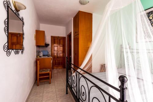 Balaskas Hotel
