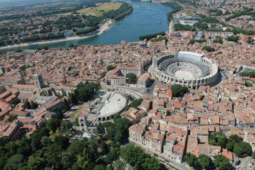 Le 20 - Maison Rare Dans Le Coeur D'arles
