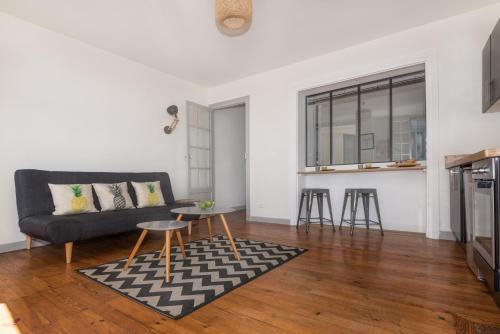 Design Apartment Near To The Halles