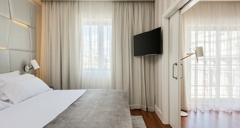 Hotel NH Collection Madrid Col�n
