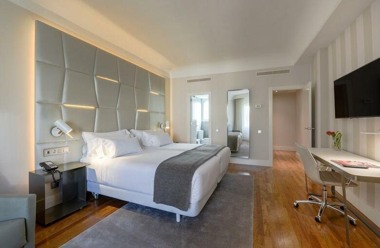 Hotel NH Collection Madrid Col�n