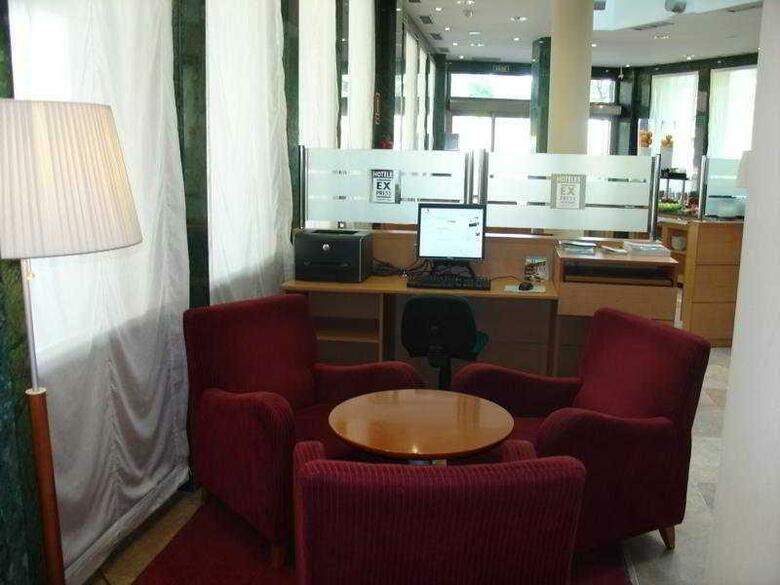 Hotel Logro�o Parque