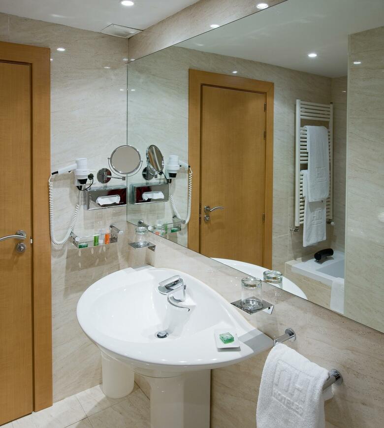 Hotel Logro�o Parque