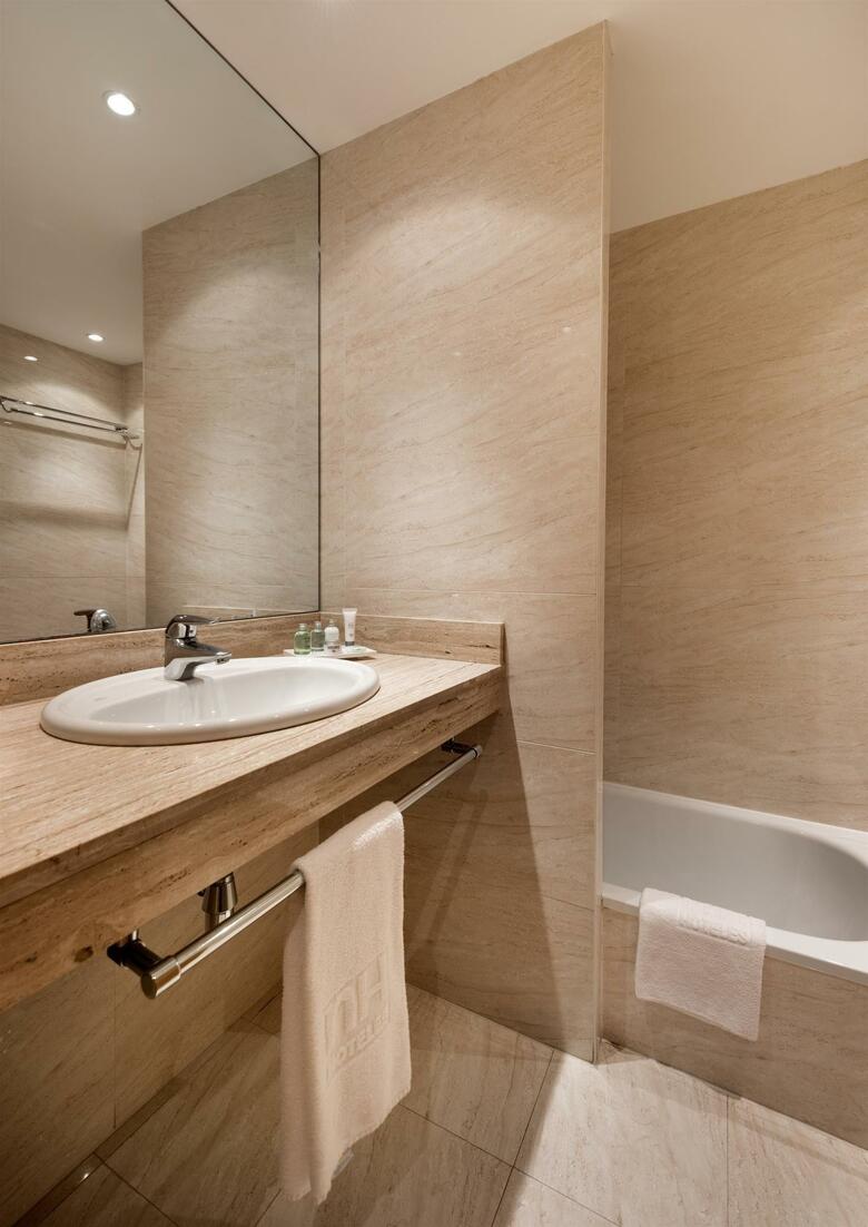 Hotel Logro�o Parque