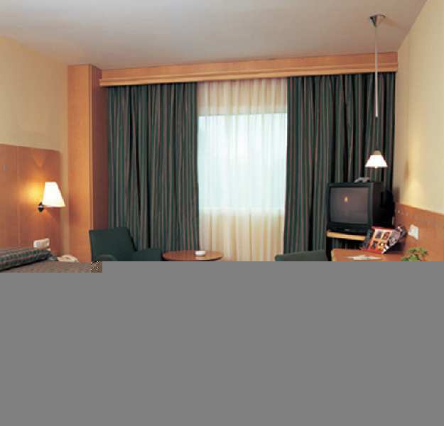 Hotel Logro�o Parque