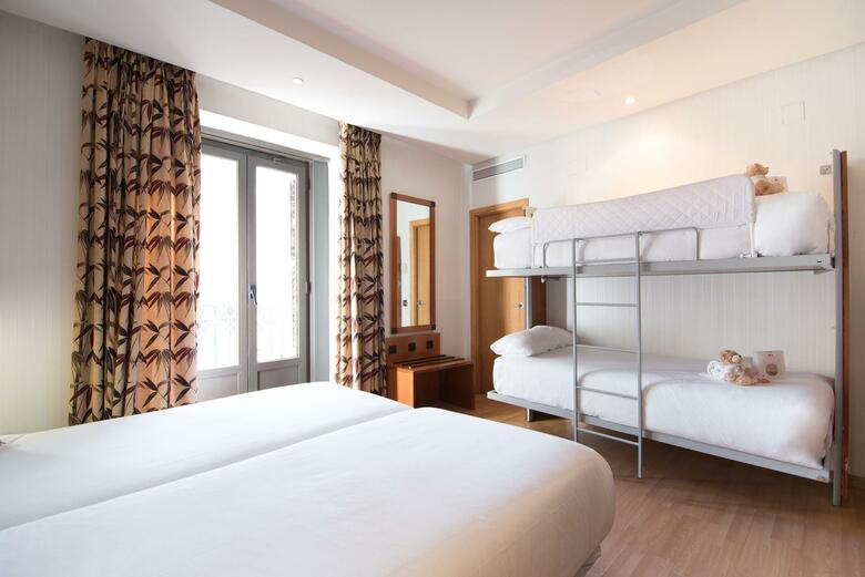 Hotel Petit Palace Londres