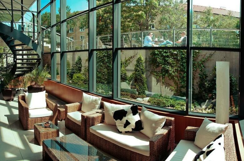 Impiq Hotel