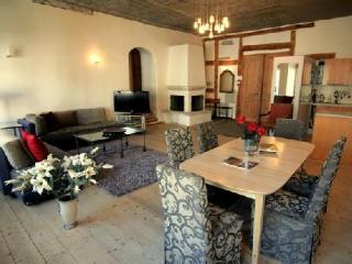 Hotel Oldhouse Apartments