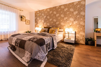 Hotel Oldhouse Apartments
