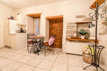 Hotel Oldhouse Apartments