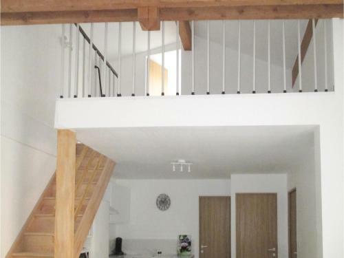 Three-bedroom Apartment In Beziers