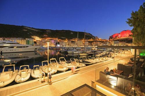 Hotel Centre Nautique