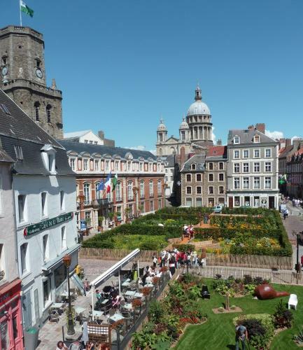 Hotel H�tel M�tropole Centre Ville