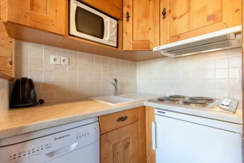 Apartamentos R�sidence Les C�mes - Centre Val D'is�re
