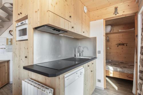 Apartment Place Des Arolles - 2