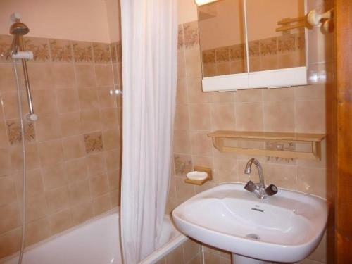 Apartment Rochechateau