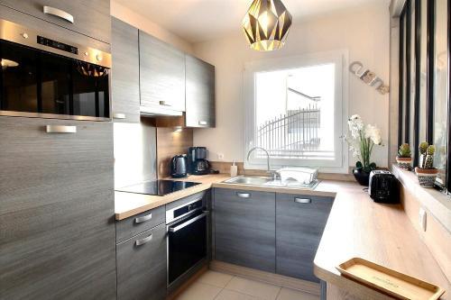 Pavillon Recent Pour 6 Personnes