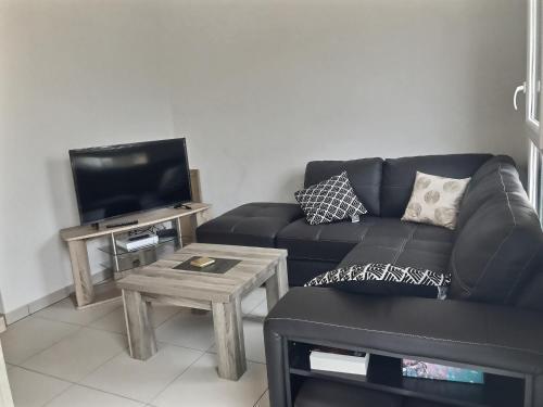 Pavillon Neuf Pour 6 Personnes + B�b�