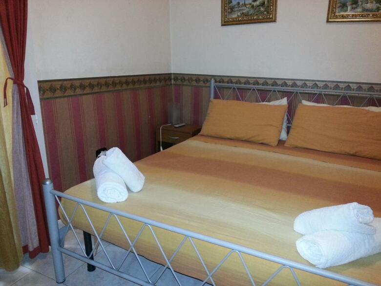Hotel Bed & Breakfast Astra