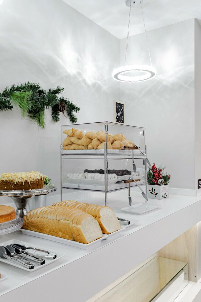 Palazzo Lakeside Hotel