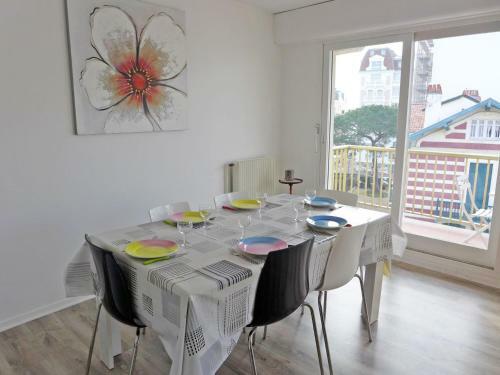 Apartment Iberia