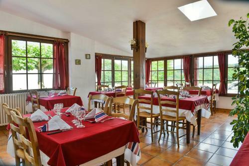 Hotel Logis H�tel Baratxartea