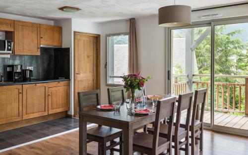 Aparthotel Lagrange Vacances Le Clos Saint Hilaire