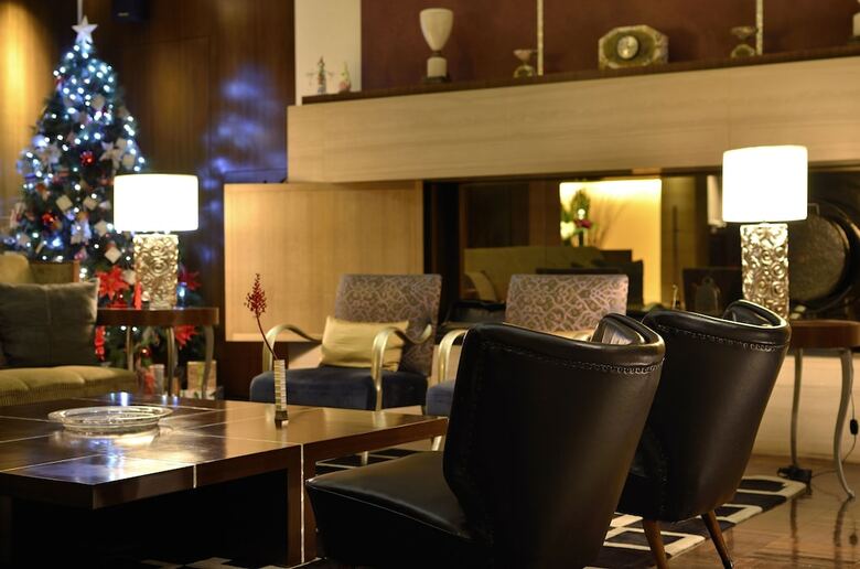 Hotel Les Suites Ching Cheng