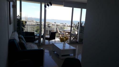 Apartamento Edificio "bahia" Punta Ballena.